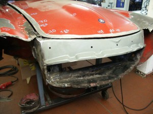 originale MB Frontmaske verbauen