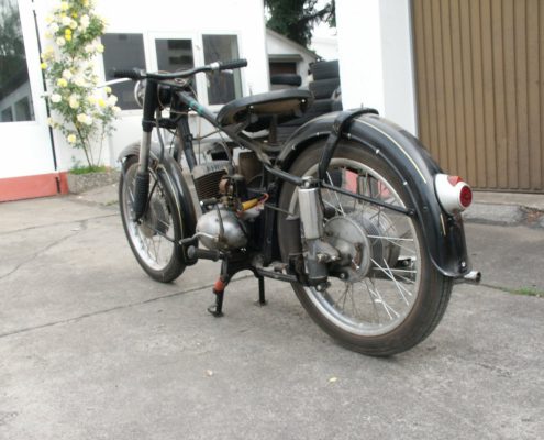 DCF 1.0