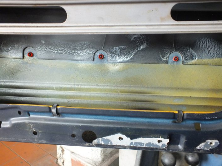 MB R107 – Rostschutz Innenraum – 012