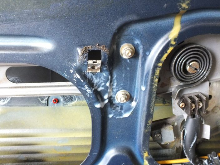 MB R107 – Rostschutz Innenraum – 013