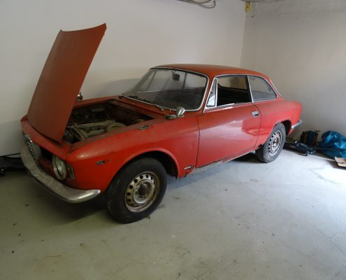 Alfa Romeo GT 1300 Junior - Originalzustand nach Abmeldung 1977 - 001