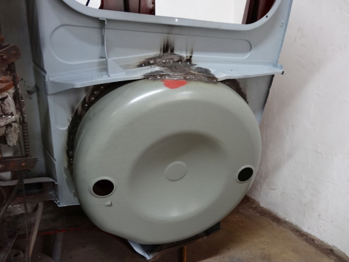 Alfa GT Junior – Reserveradmulde ersetzen