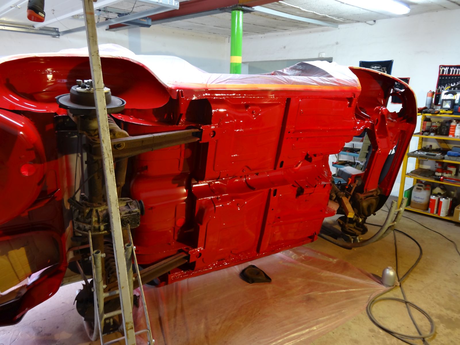 Alfa Romeo1300-Vorderachse und Unterboden-009
