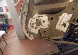 Käfer Cabrio 1303 - Stoßstangenaufnahme vorne FA - 001