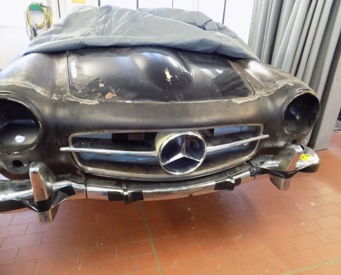 MB 190SL - Montieren und Ausrichten Stoßstange vorne - 001