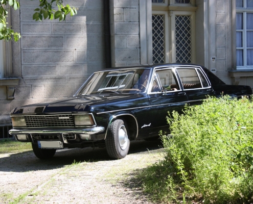 Opel Admiral 2 - 1600PX - 001