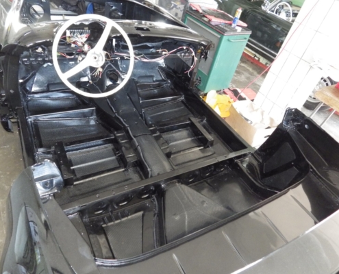 MB 190SL - Einkleben der Dämmatten - 002