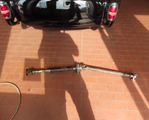 MB 190SL - Endmontage Kardanwelle - 001