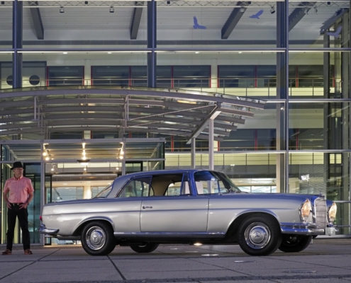 Der MB W111 - eine Brücke zwischen Historie und Moderne