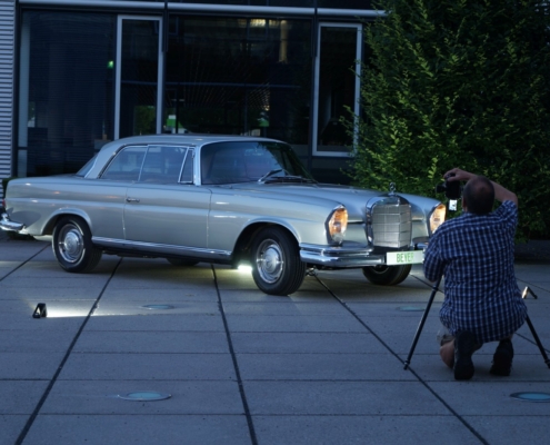 MB W111 - Der Meister bei der Arbeit - 001