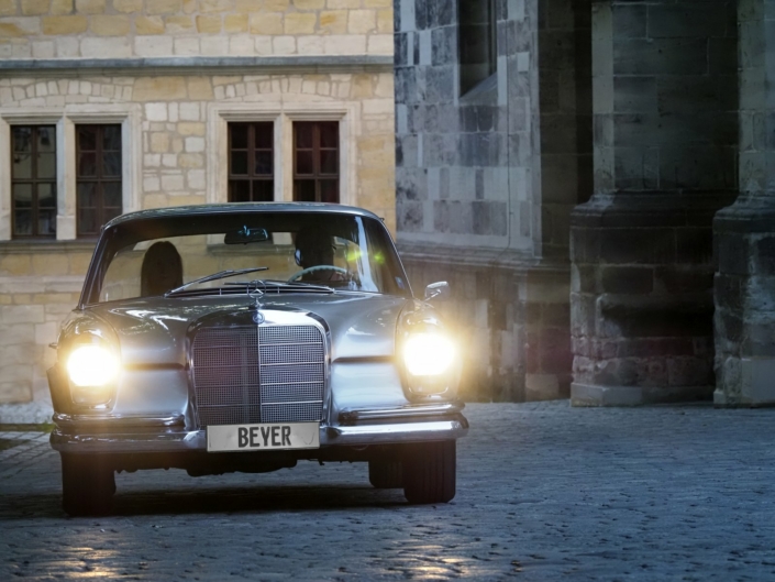 Mercedes W111 Coupé Der MB W111 - eine Brücke zwischen Historie und Moderne
