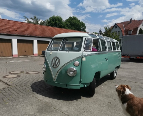 VW T1 Samba - Der Bus das ersta Mal auf eigener Achse - 001