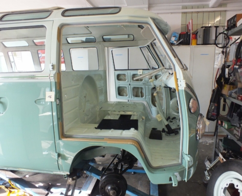 VW T1 Samba - Türscharnier Beifahrer vorne - 001