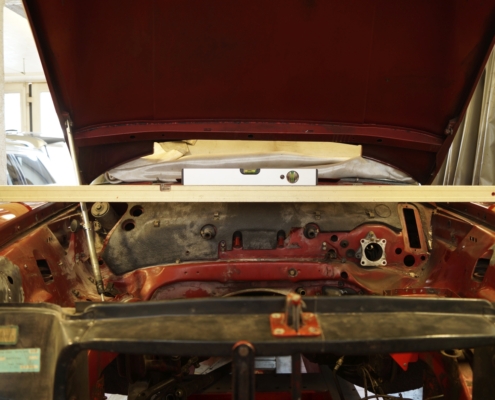 MB W111 Cabrio - Prüfen Blechteile Ausrichtung - 001