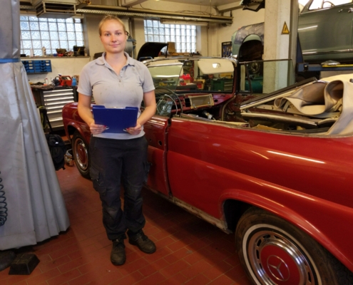 MB W111 Cabrio - Team - 001