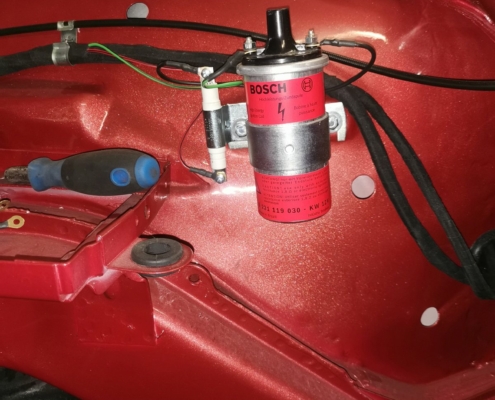 MB W111 - Endmontage Motorraum - 002