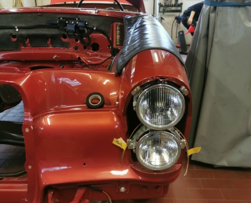 MB W111 - Scheinwerfer - 004