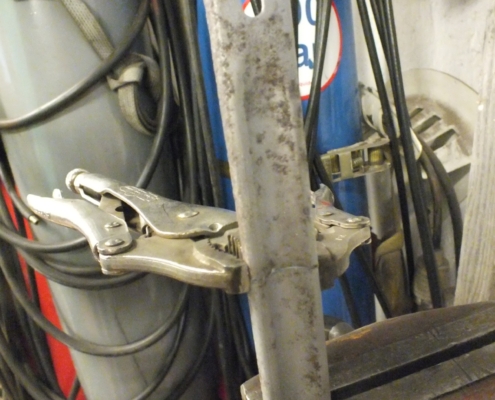 MB C111 - Überarbeiten Strebe Frontschürze - 004